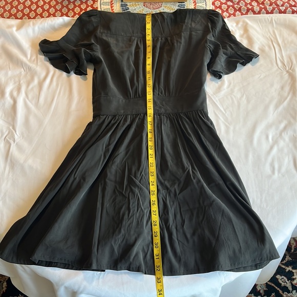 $300 303 Avenue Size S Silk Button Front Ruffle Sleeve Flowy Dress EUC - Picture 5 of 8